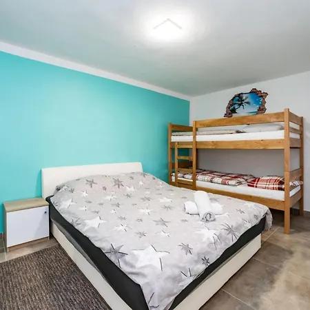 Robi & Kristina - One Bedroom With Terrace A3 * Benkovac